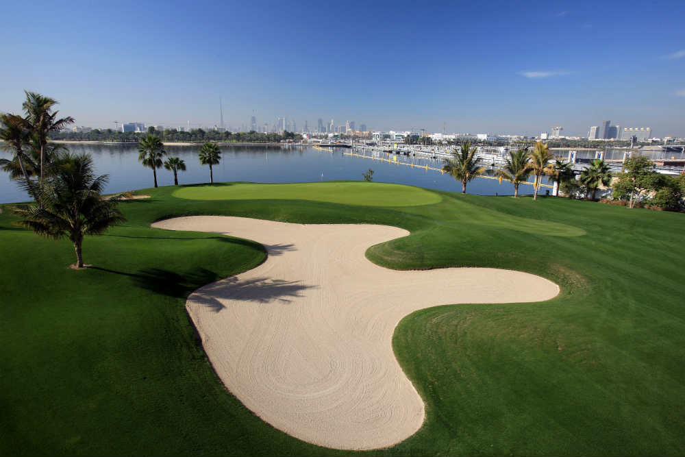 Large bunker golf Dubai Creek aux Emirats Arabes Unis