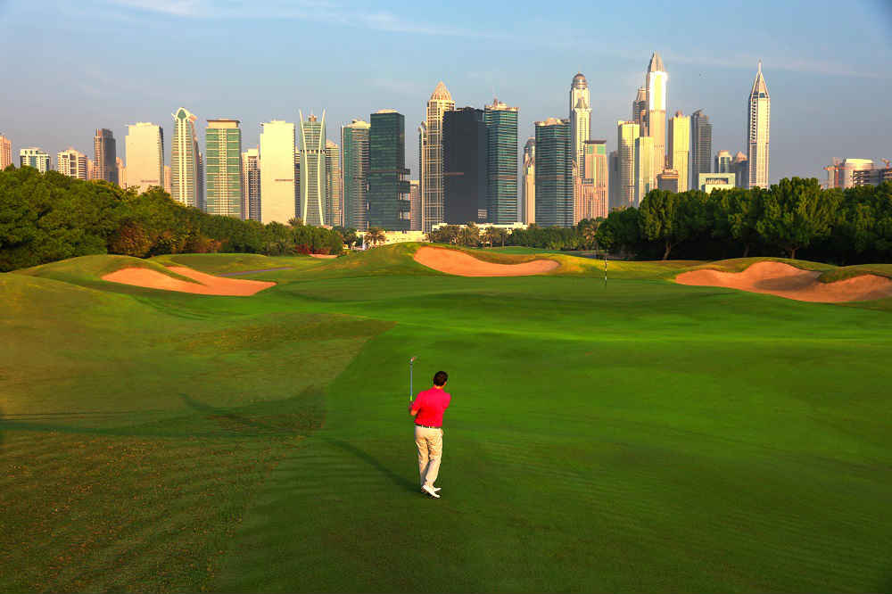 Vue sur Dubai Montgomerie golf à Dubai aux Emirats Arabes Unis