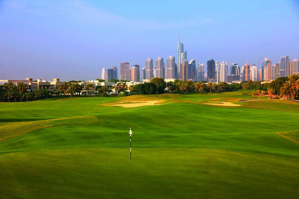 Green Montgomerie golf à Dubai aux Emirats Arabes Unis