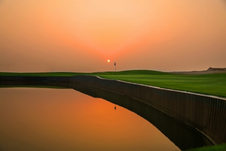 Green soleil Al Zorah golf à Dubai aux Emirats Arabes Unis