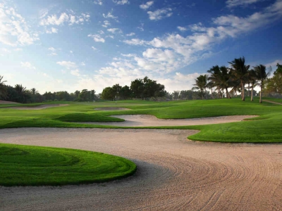 Bunker sur le golf Abu Ahabi National aux Emirats Arabes Unis