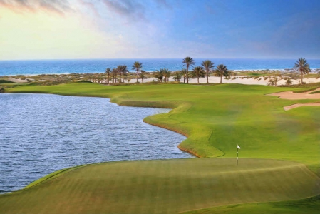 Green et vue sur mer Golf d'Abu Dhabi avec votre pro